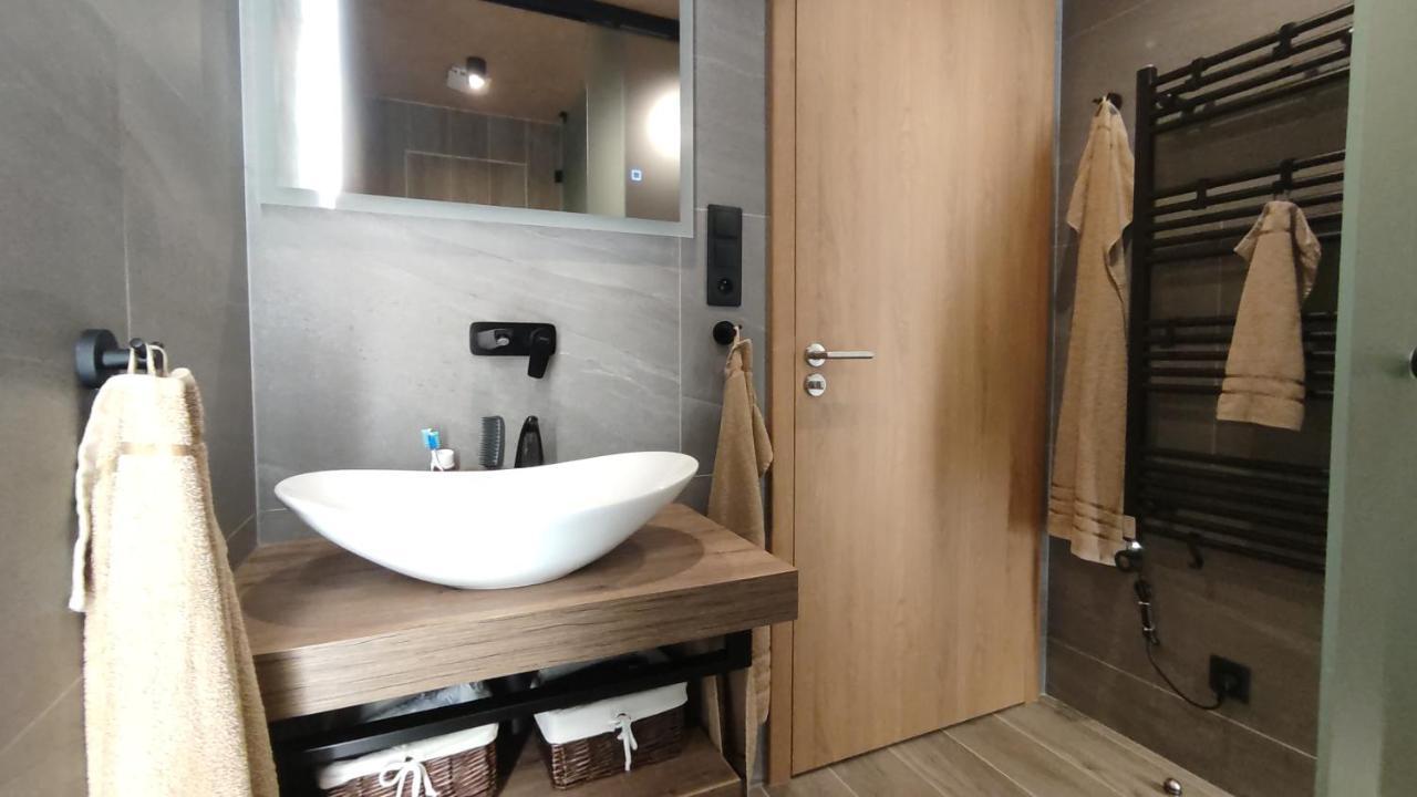 Apartman S Vyhladom Na Stity Ovruc 312 Štrbské Pleso Екстериор снимка